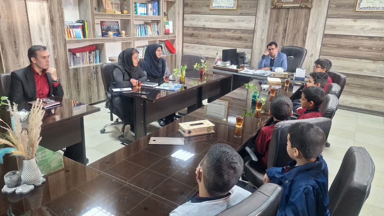 گفتگو در مورد مدرسه امن